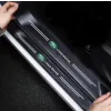Naklejki Ochronne na Progi Land Rover – Carbon Look z Logo LAND ROVER - zestaw 4 sztuk