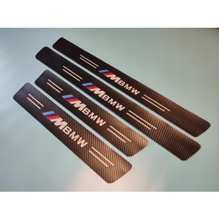 Naklejki Ochronne na Progi BMW – Carbon Look z Logo M BMW - zestaw 4 sztuk